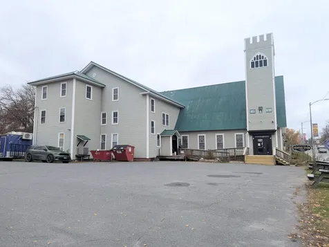 537 Railroad Street St. Johnsbury VT 05819