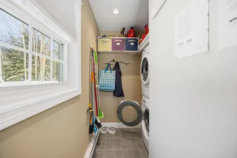 10 Independence Way Laconia NH 03246