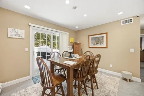 10 Independence Way Laconia NH 03246