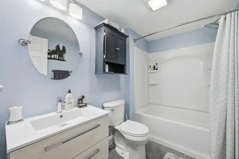 10 Independence Way Laconia NH 03246