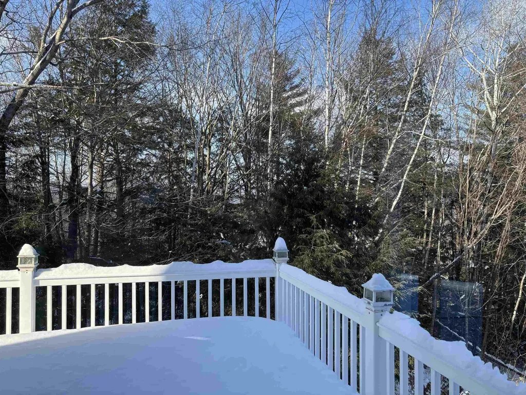 20 Merrill Road Campton NH 03223