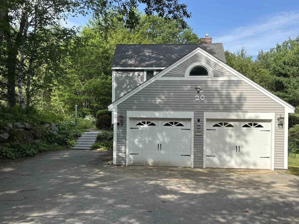 20 Merrill Road Campton NH 03223
