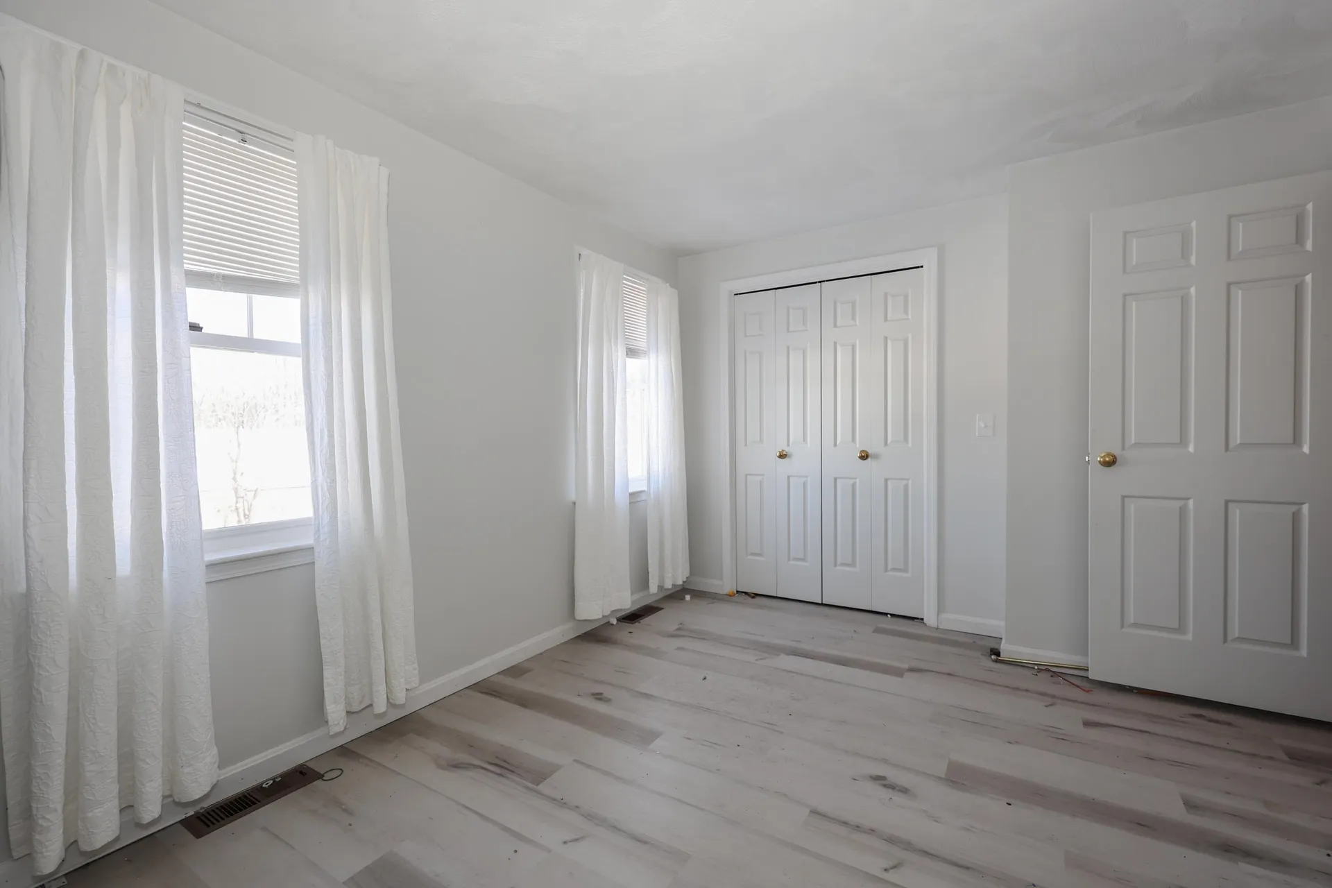 7 Colonial Square Peterborough NH 03458