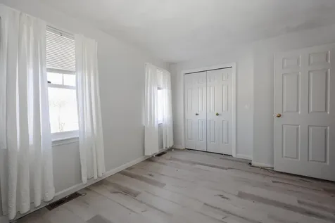 7 Colonial Square Peterborough NH 03458