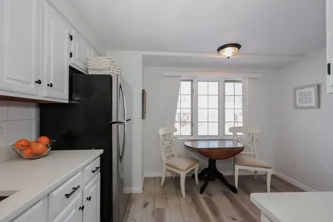 7 Colonial Square Peterborough NH 03458