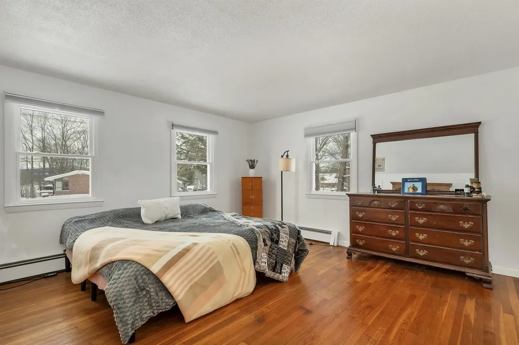 38 Lynnewood Road Laconia NH 03246