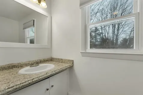 38 Lynnewood Road Laconia NH 03246