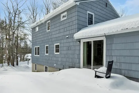 38 Lynnewood Road Laconia NH 03246