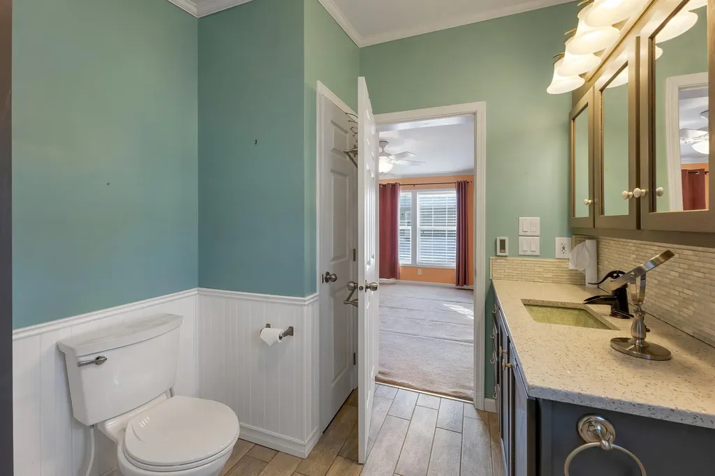 71 Caddy Drive Salem NH 03079