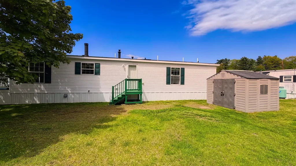 71 Caddy Drive Salem NH 03079
