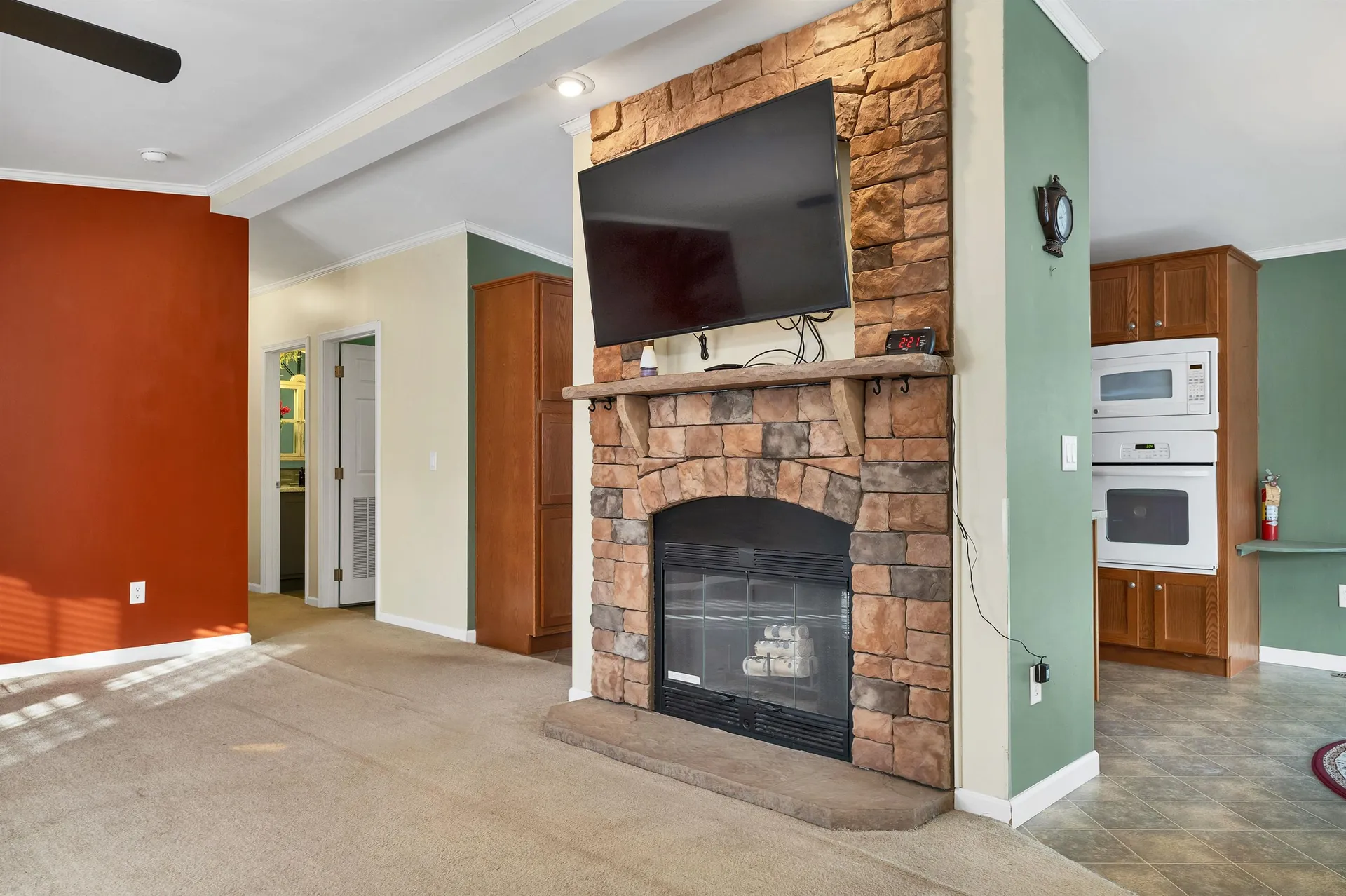 71 Caddy Drive Salem NH 03079