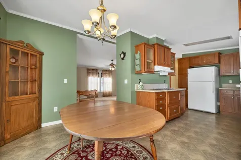 71 Caddy Drive Salem NH 03079