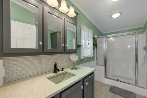 71 Caddy Drive Salem NH 03079