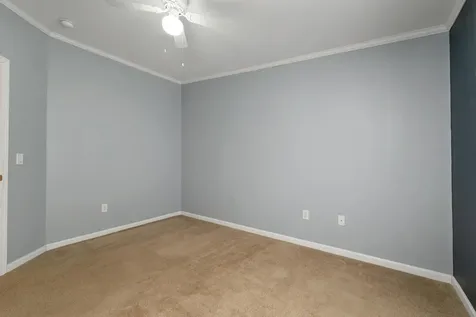 71 Caddy Drive Salem NH 03079