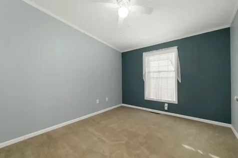 71 Caddy Drive Salem NH 03079