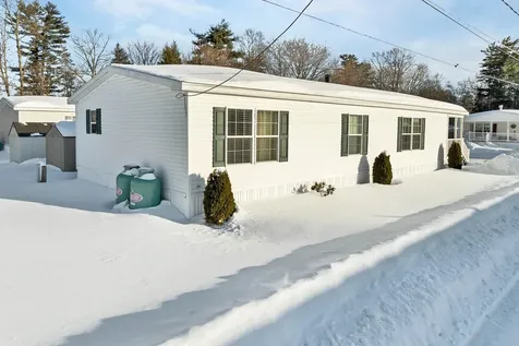 71 Caddy Drive Salem NH 03079