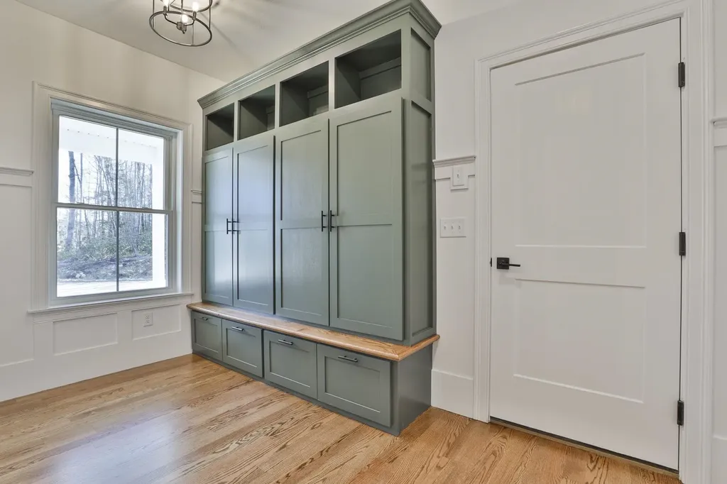 49 Countryside Drive Brookline NH 03033