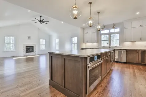 49 Countryside Drive Brookline NH 03033