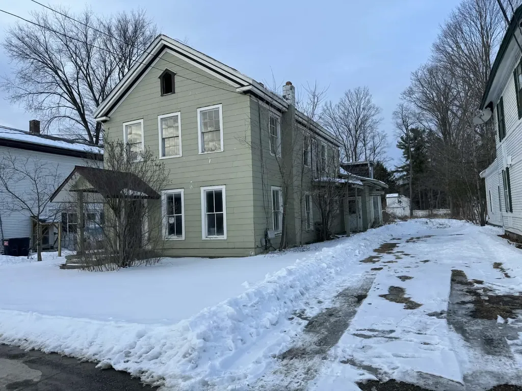 304 Main Street Poultney VT 05764