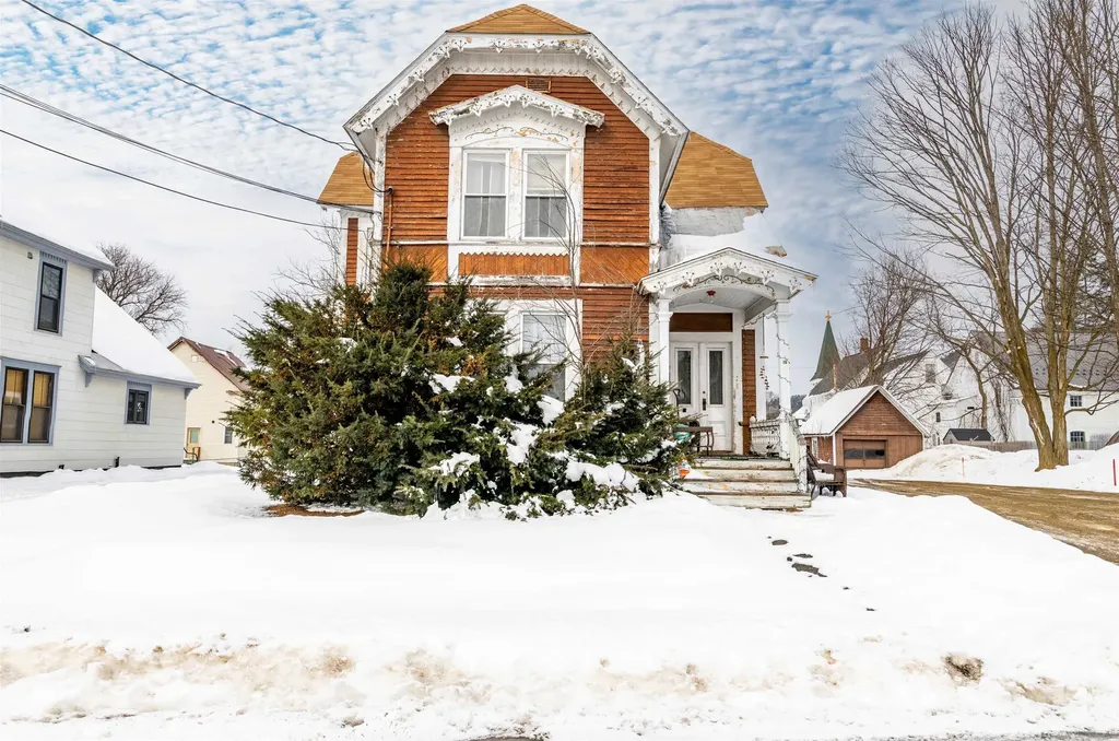 15 Elm Street Haverhill NH 03785