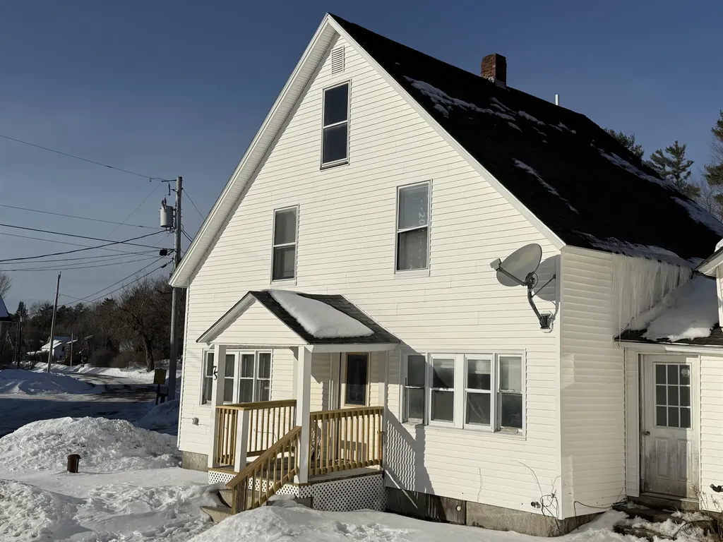 75 Library Road Grafton NH 03240