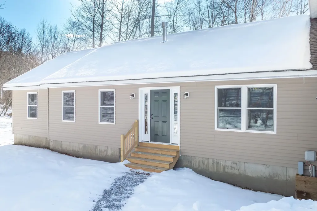 127 Top Ridge Mendon VT 05701