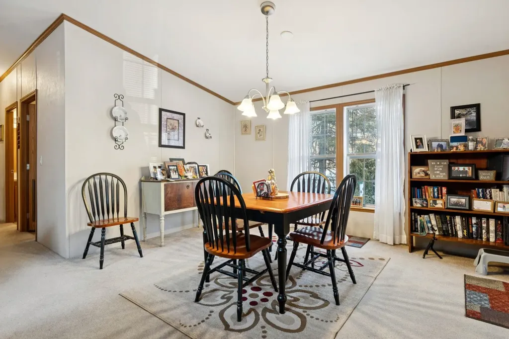 66 Country Skyline Boulevard Weathersfield VT 05089