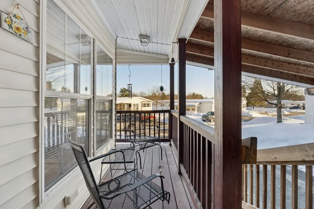 66 Country Skyline Boulevard Weathersfield VT 05089