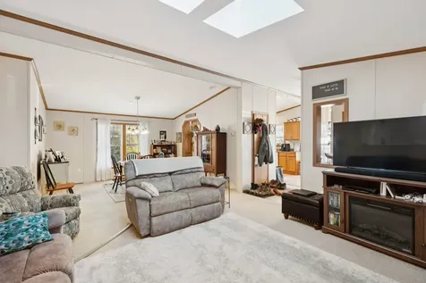 66 Country Skyline Boulevard Weathersfield VT 05089