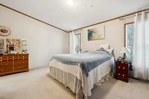 66 Country Skyline Boulevard Weathersfield VT 05089