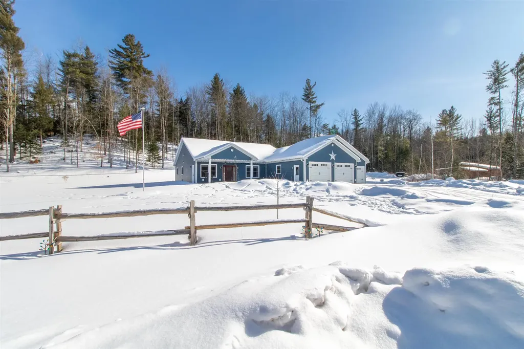 2765 Loop Road Troy VT 05868