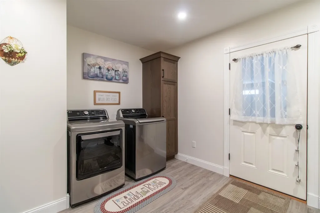 2765 Loop Road Troy VT 05868