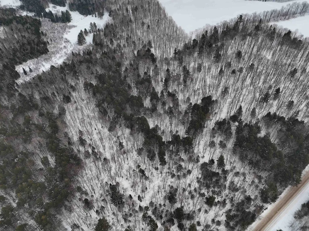 2765 Loop Road Troy VT 05868