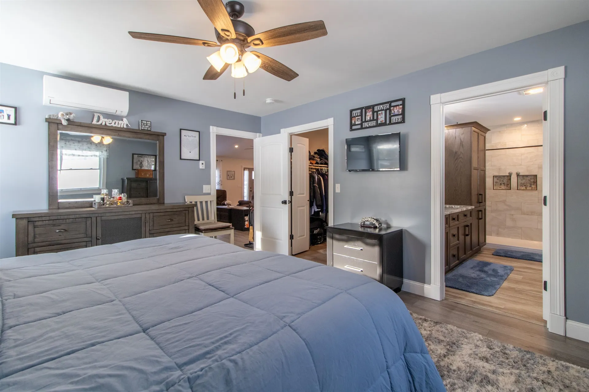 2765 Loop Road Troy VT 05868