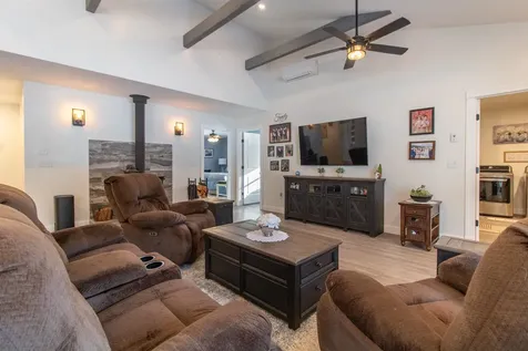 2765 Loop Road Troy VT 05868