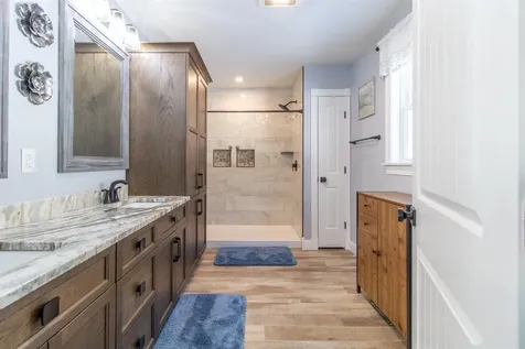 2765 Loop Road Troy VT 05868