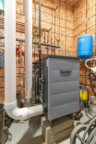 2765 Loop Road Troy VT 05868