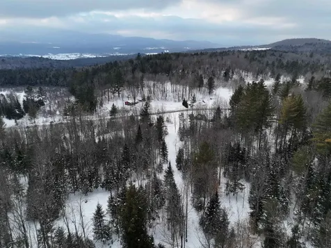 2765 Loop Road Troy VT 05868