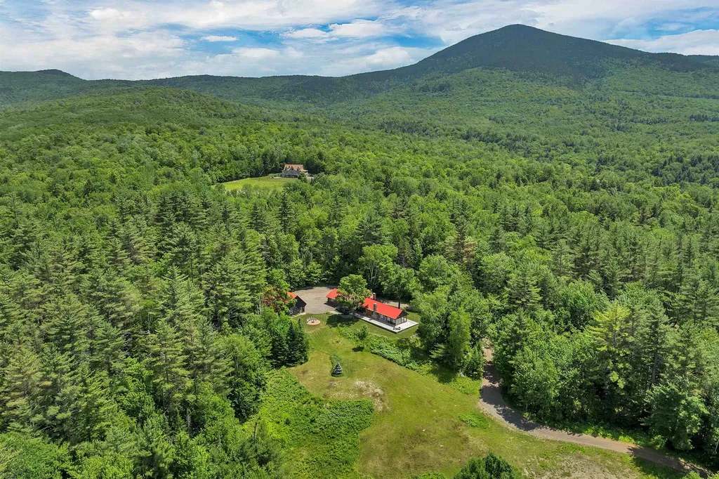 83 Towle Road Jackson NH 03846