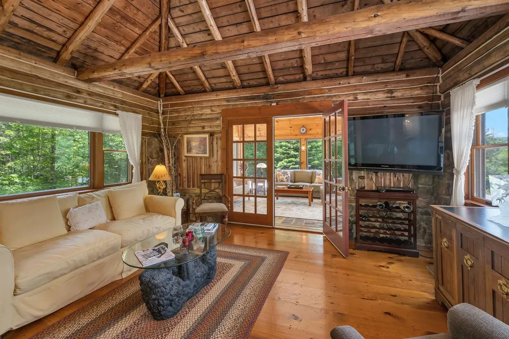 83 Towle Road Jackson NH 03846