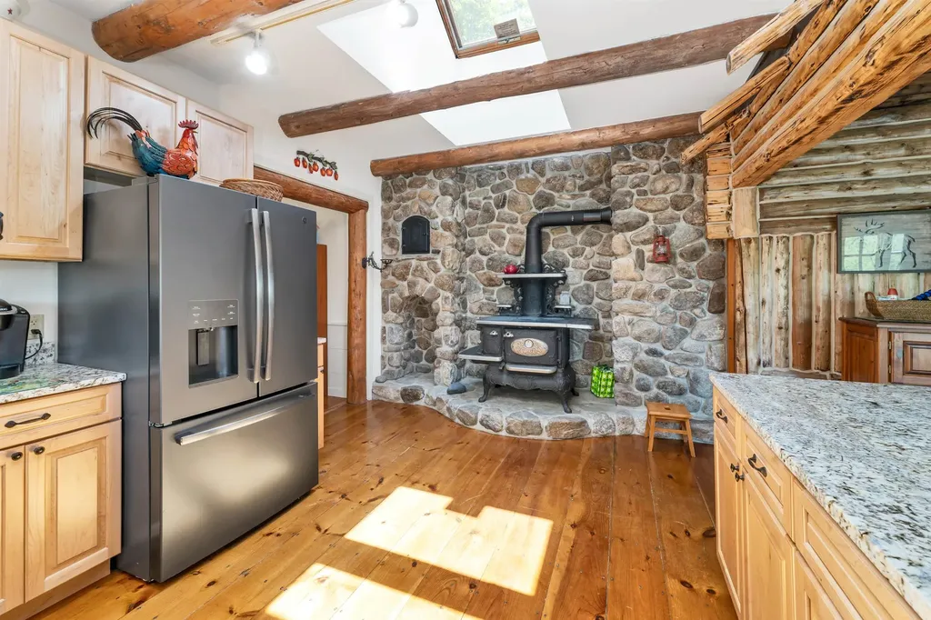 83 Towle Road Jackson NH 03846