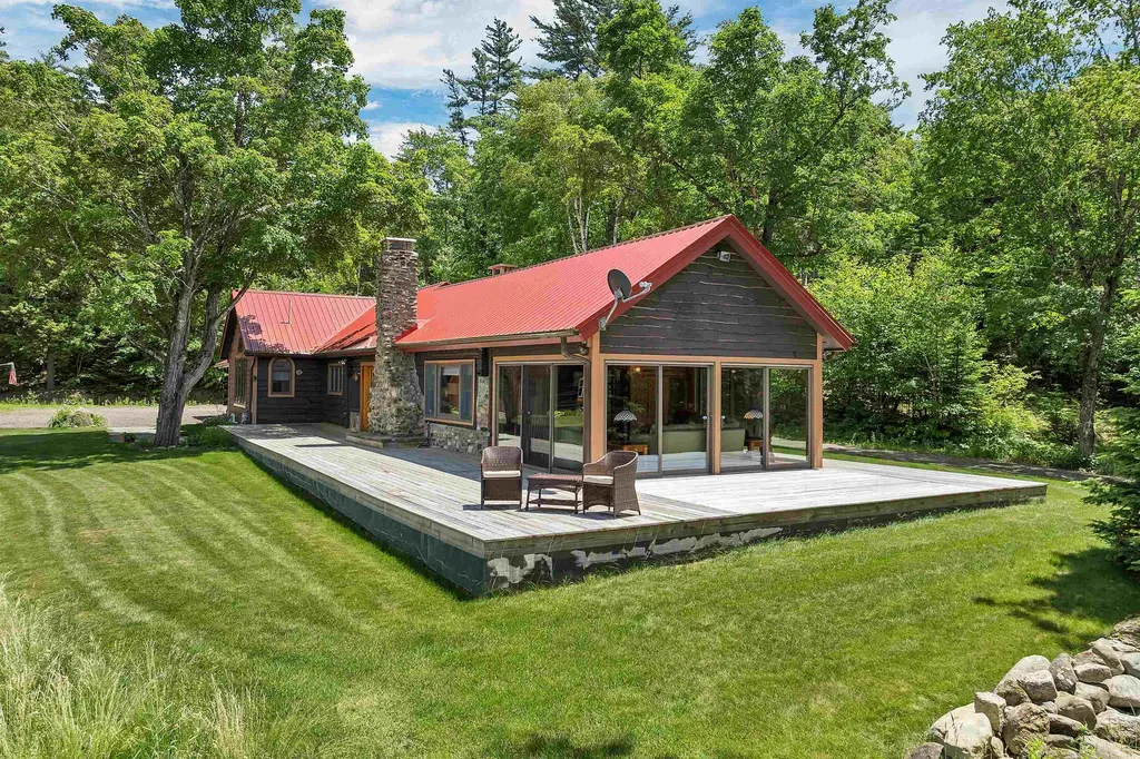 83 Towle Road Jackson NH 03846