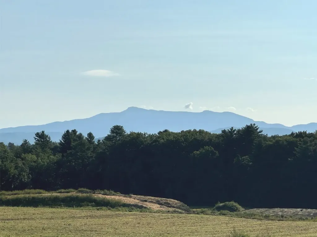 13 Barn Road South Burlington VT 05403