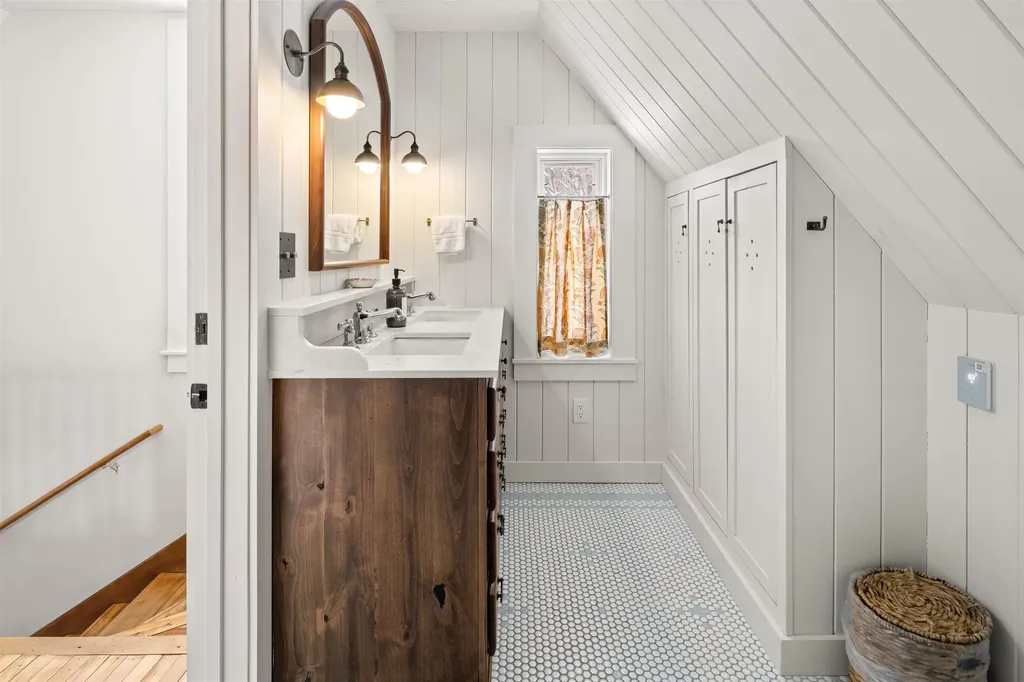 406 Maple Street Stowe VT 05672