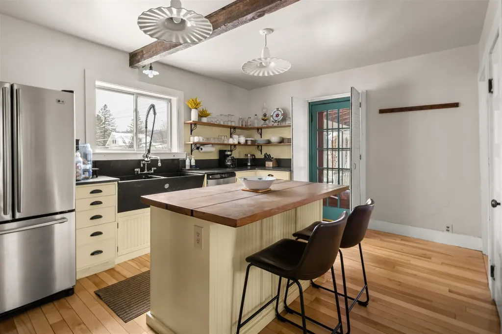 406 Maple Street Stowe VT 05672