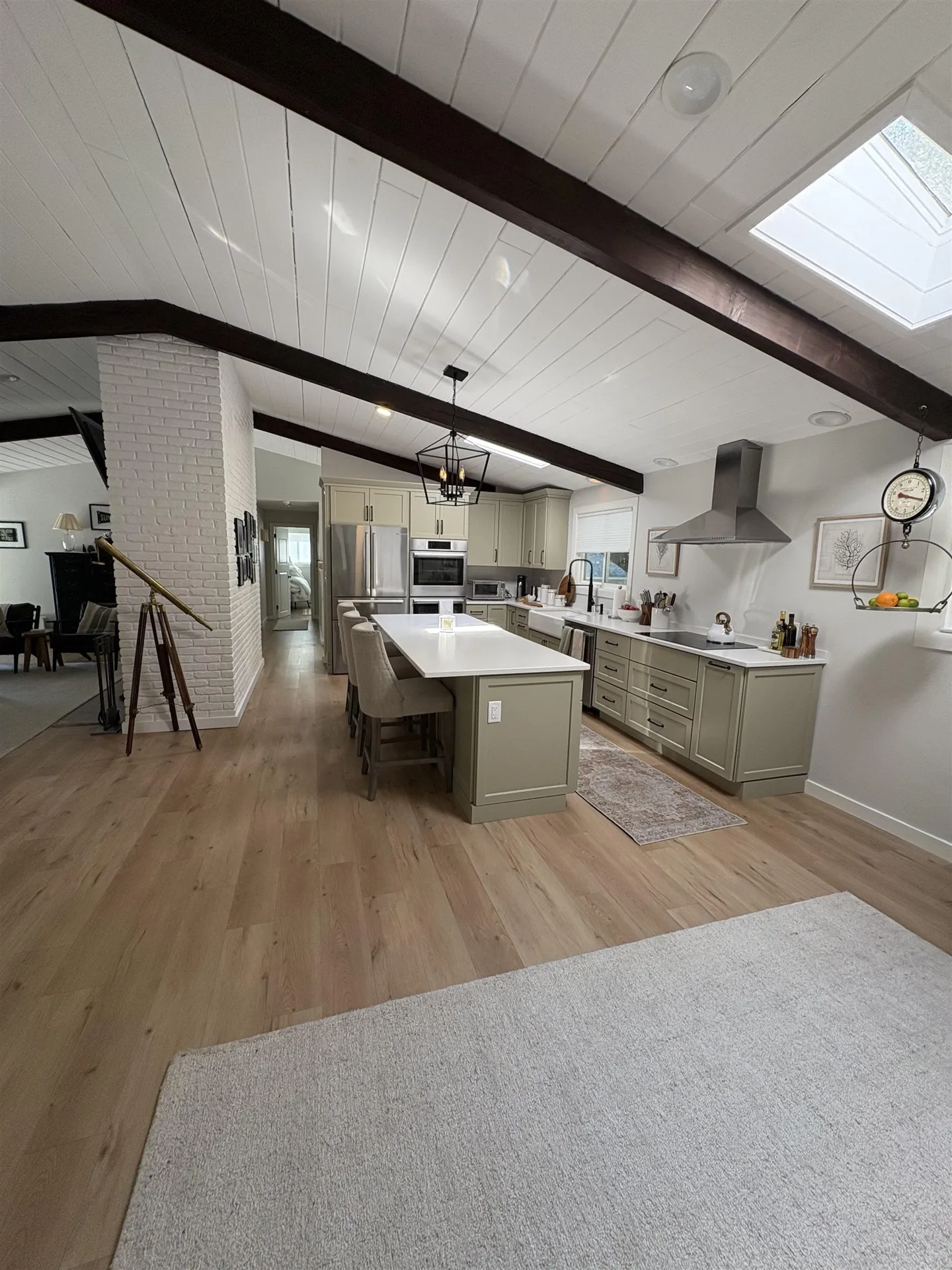 121 Upper Bay Road Sunapee NH 03287