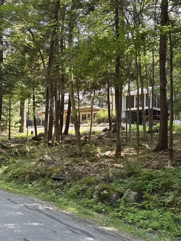 121 Upper Bay Road Sunapee NH 03287