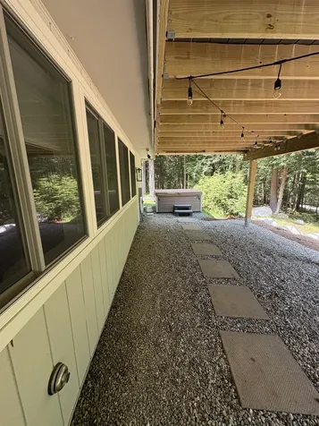 121 Upper Bay Road Sunapee NH 03287