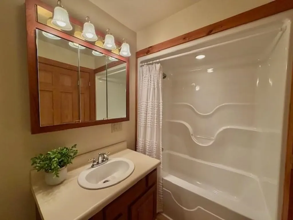 328 Chester Knoll Drive Bennington VT 05201