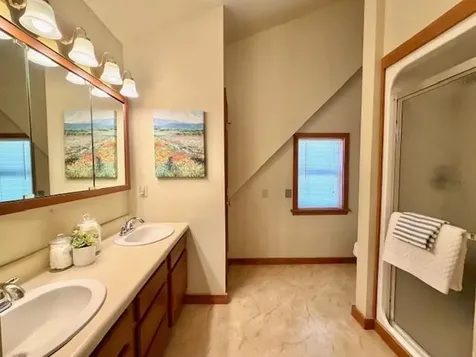 328 Chester Knoll Drive Bennington VT 05201